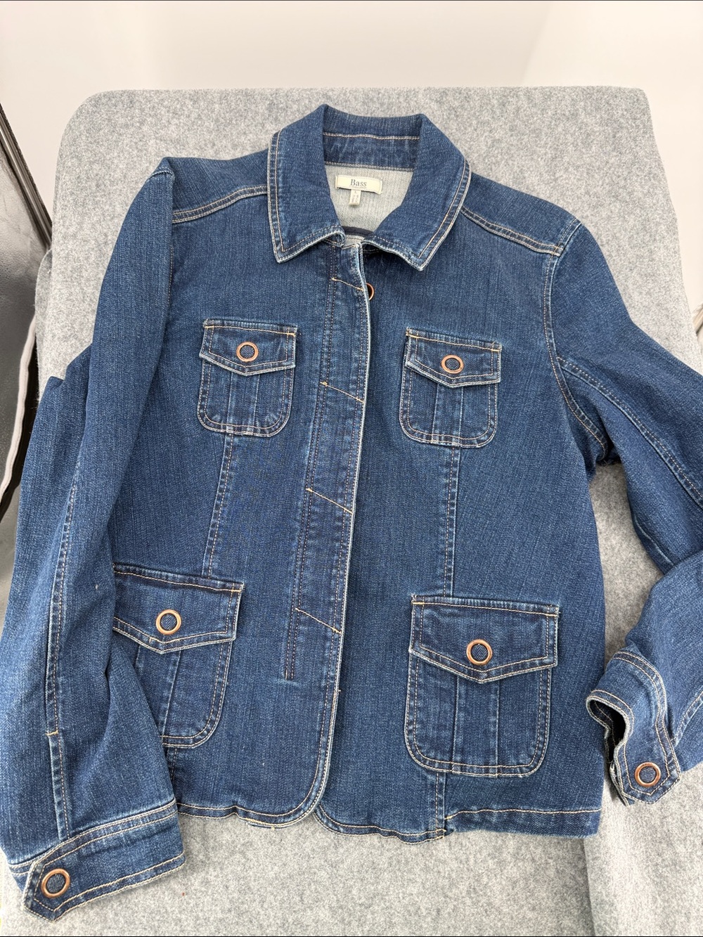 G.H. Bass full zip snap button many pockets denim jacket coat size L